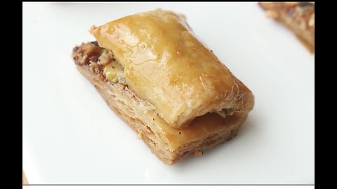 Baklava with Puff Pastry