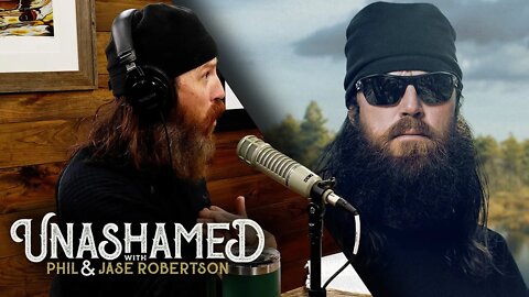 Jase Almost Gets Sued for 'Scaring' a Woman & Runs Through the 10 Most Ridiculous Lawsuits | Ep 419