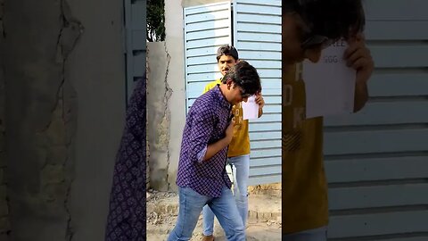 Free Hug #youtubeshorts #shortvideo #trending #mriphonewala #shortfeed