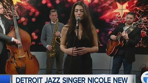 Detroit jazz singer Nicole New performing New Year's Eve