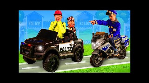 Kids Play with Police Cars & Bikes!