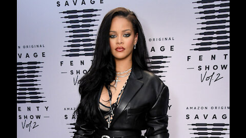 Rihanna's Savage X Fenty lingerie line is now worth a whopping $1 billion