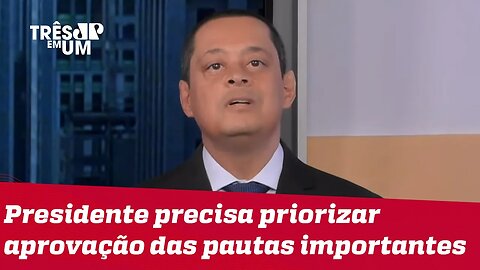 Jorge Serrão: Ou Bolsonaro deixa claro o que quer com o Centrão, ou terá desgaste político