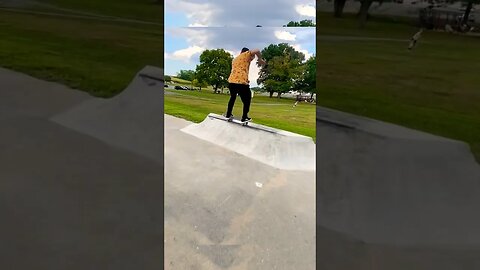 bs fs 50s on the new bank ledge thing at Millersville #skatepark #skateboarding #skateboard #skate