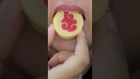 Mukbang Asmr Lips Akatsuki's cloud cake #asmr #mukbang #viral #shorts #asmreating #asmranime