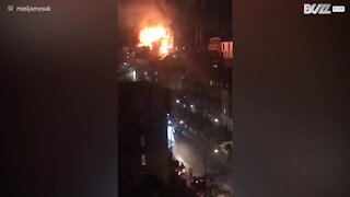 Impressionante Incêndio destrói icônico casa de shows KOKO Camden