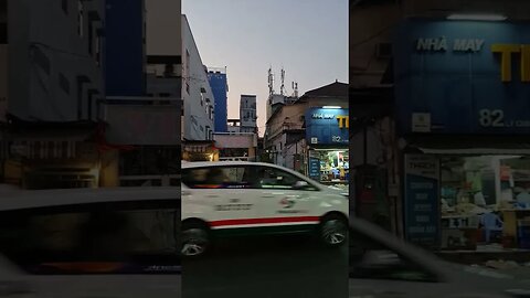 Sai Gon Streets Viet Nam 🇻🇳 #shorts #saigon #hochiminhcity #expat #travel #rebornabroad #traffic