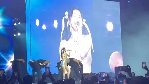 230812 BLACKPINK METLIFE JISOO ALL EYES ON ME + FLOWER