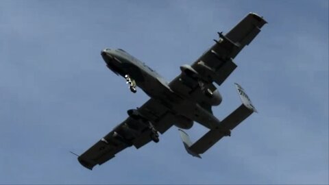 USAF A-10 ThunderboltⅡformation landing