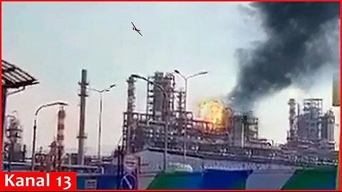 “Horrible, it exploded"- The moment Ukrainian drone strikes oil refinery in Moscow - Strong blast