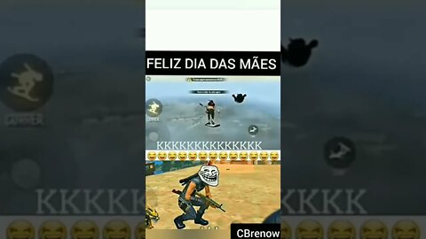 VALORIZE SUA MÃE - MÃE AJUDANDO FILHO A JOGAR PUGB 😂