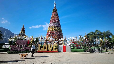 Hello Hong Kong,HK Winter Fest Christmas Town, West Kowloon, HK.