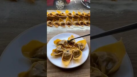 Tortellini ao molho de manteiga com salvia😋🧀 #shorts