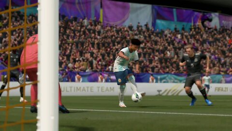 Fifa21 FUT Squad Battles - Jadon Sancho curler