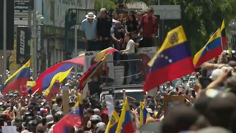 Actas en mano, oposición de Venezuela reivindica victoria en elecciones | AFP