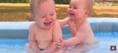 Funniest twin baby videos that will make your whole family happy