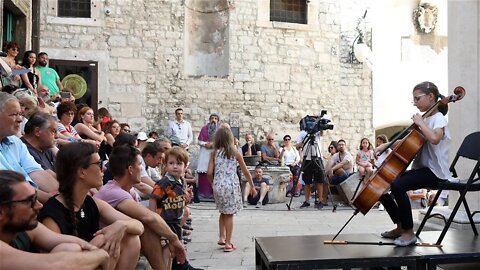 Gradski komorni orkestar Šibenik i ove godine glazbenom čestitkom obilježio rođendan Arsena Dedića