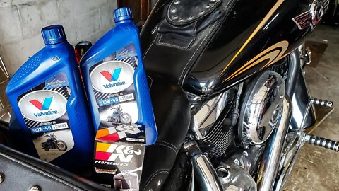 How to change motorcycle oil - Kawasaki Vulcan