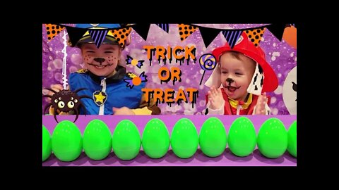 Halloween Egg Surprise with Aria and Abram