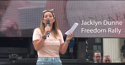 Jacklyn Dunne - Trafalgar Square