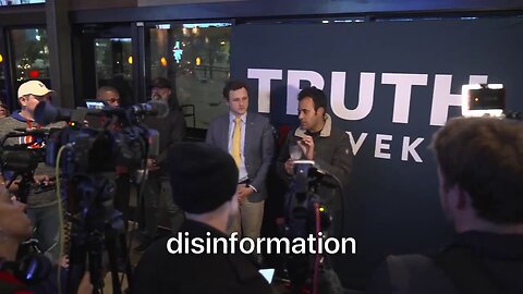 Vivek Ramaswamy gives a Live Demo of how Incredibly Dishonest the Mainstream Media is 🎤🤡📰