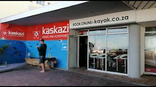 SOUTH AFRICA - Cape Town - Table Bay Kayaking (Video) (DgB)