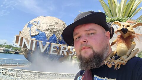 🔴 Live From Universal Studios Florida | Crowded, Hot And They Don't Have Dole Whip...Help 😭