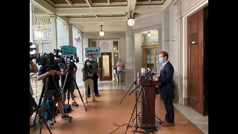 Hartford Mayor Luke Bronin - mask mandate press conference - August 2021