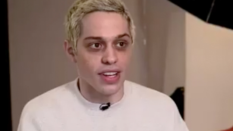 Internet SHOCKED AT Pete Davidson’s Presence At Aretha Franklin’s Funeral! WHY WAS HE THERE?!