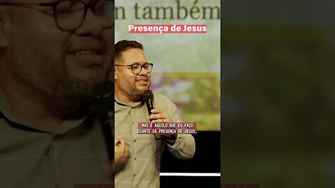 ▶ Na Presença de Jesus