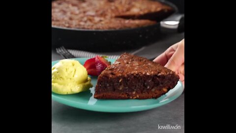 Frying brownie