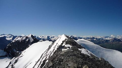 Climbing Geisterspitze (Punta degli Spiriti) – Italian Alps