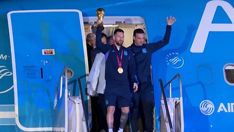 INCREDIBLE SCENES as HUGE crowds welcome Messi and Argentina team home after World Cup victory