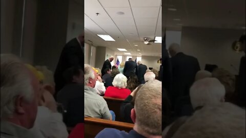 MARJORIE TAYLOR GREENE enters Atlanta courtroom to cheers from her closest supporters invited 4/22