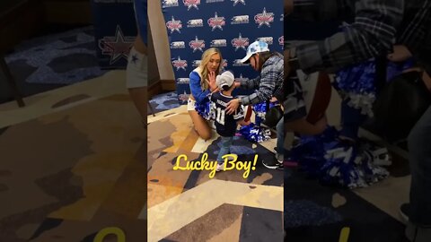 Lucky Boy! #cowboystravel #dallascowboys #shorts #dallascowboyscheerleaders #chiefsgalley #CHIvsDAL