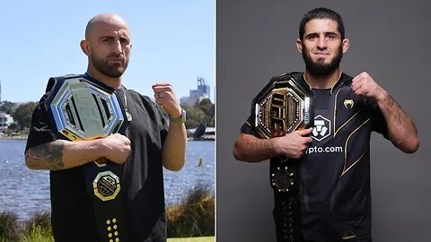 Islam Makhachev & Alexander Volkanovski face off in Australia ahead of next month’s #UFC284 event. 🥶