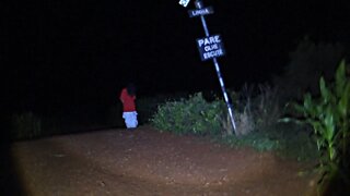 MULHER SE DESPEDIU NA LINHA DO TREM, APARIÇÃO DEPOIS DE ANOS.