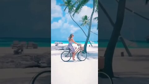 Cycling in the Maldives - Amazing Views in the Beauty of the Maldives