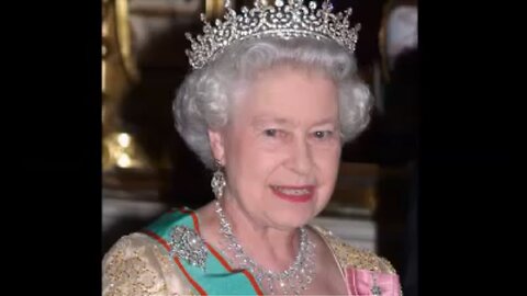 'The Queen Is Reptilian who eats Babies & Children! Government run by Reptilians!!' - 2014