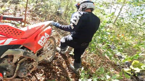 Showing Don and Dillon the overgrown singletrack (RAW)