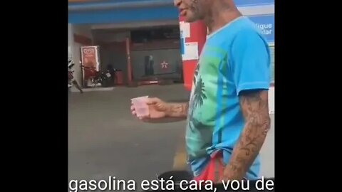 GASOLINA ESTA CARA ? VOU DE ALCOOL MESMO SOU TOTAL FLEX [ MEME 2021 ] MUITO ENGRACADO VALE A PENA VE