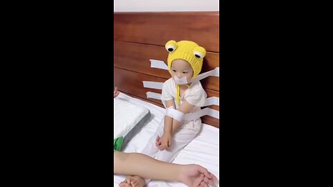 Funny video clips Cute little girl