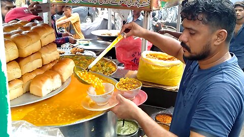 Kathiyawadi Chole Recipe | Gujrati Famous Kathiawari Cholay | Roadside Street Food CHANA CHAAT