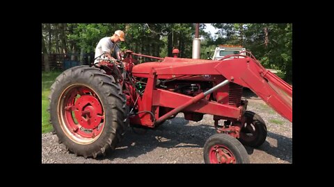 THIS MOTOR SOUNDS SO SWEET. Starting the Farmall M