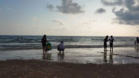 TERRIBLE NEWS at Chao Lao Beach, Thailand