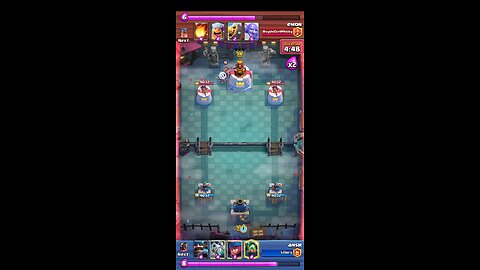 clash royal.... midladder safety