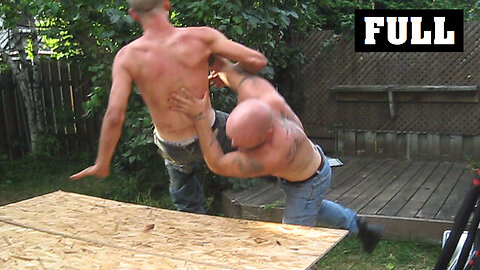 Innovator VS Skorpion - Backyard Wrestling Match