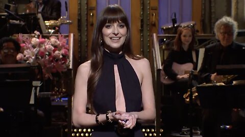 SNL Returns: Dakota Johnson, Justin Timberlake and a Swift Shade