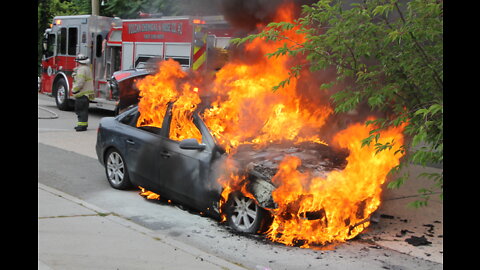 Lynbrook Fire Dept. Working Car Fire, June 22nd, 2022