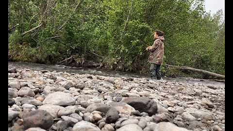 Fly Fishing Red Salmons - Fish Creek Alaska